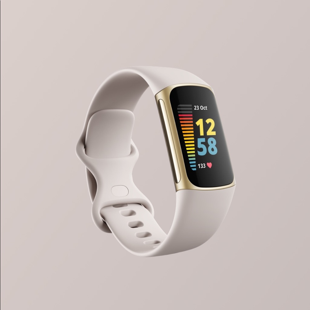 3 DAYS LEFT! Fitbit Charge 5